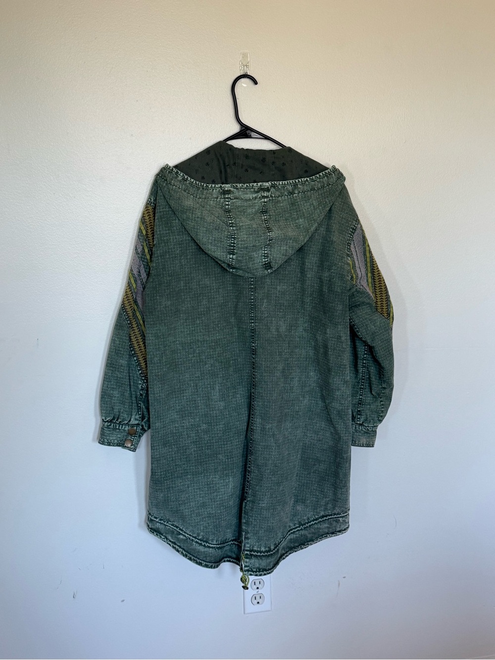 Pilcro Olive Green Hooded Trench with Patterned Sleeve Panels - Picture 2 of 6